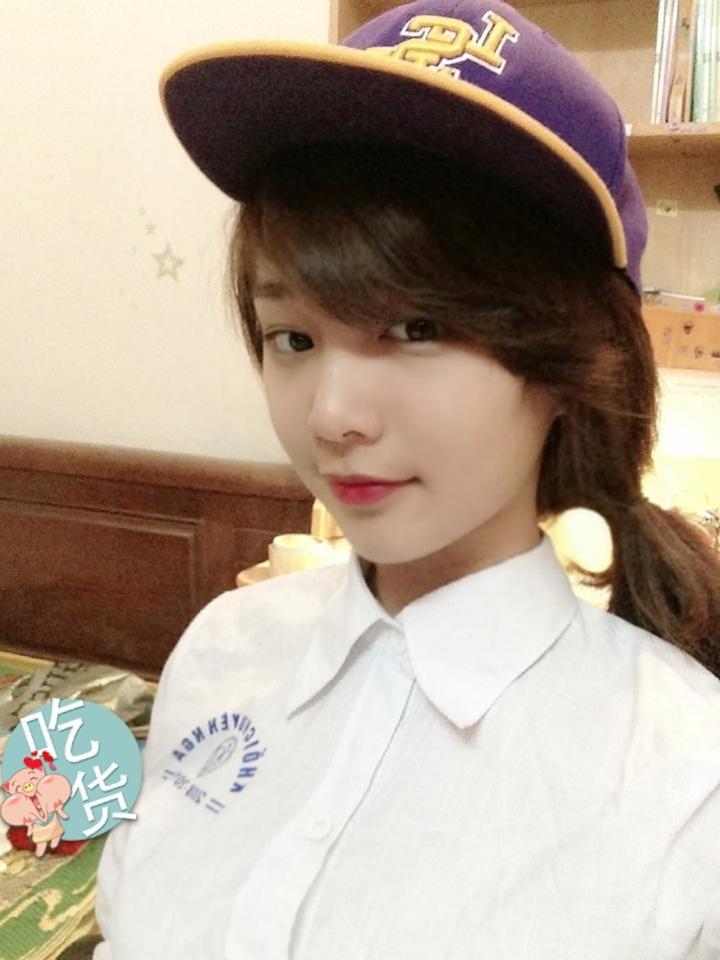 美女扒开腿免费视频